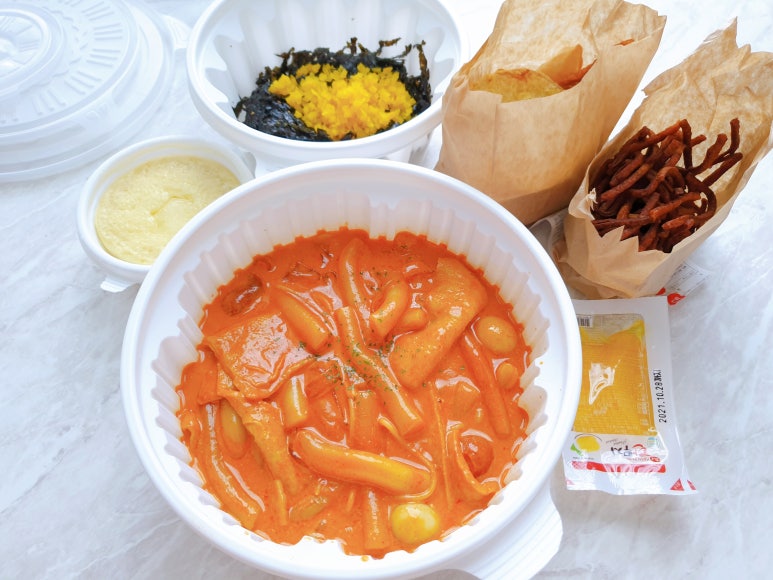 마몽로제떡볶이 이미지