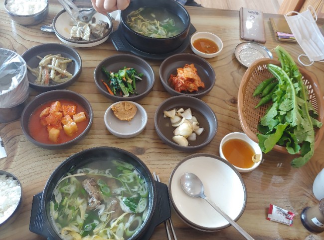 산골갈비탕 이미지