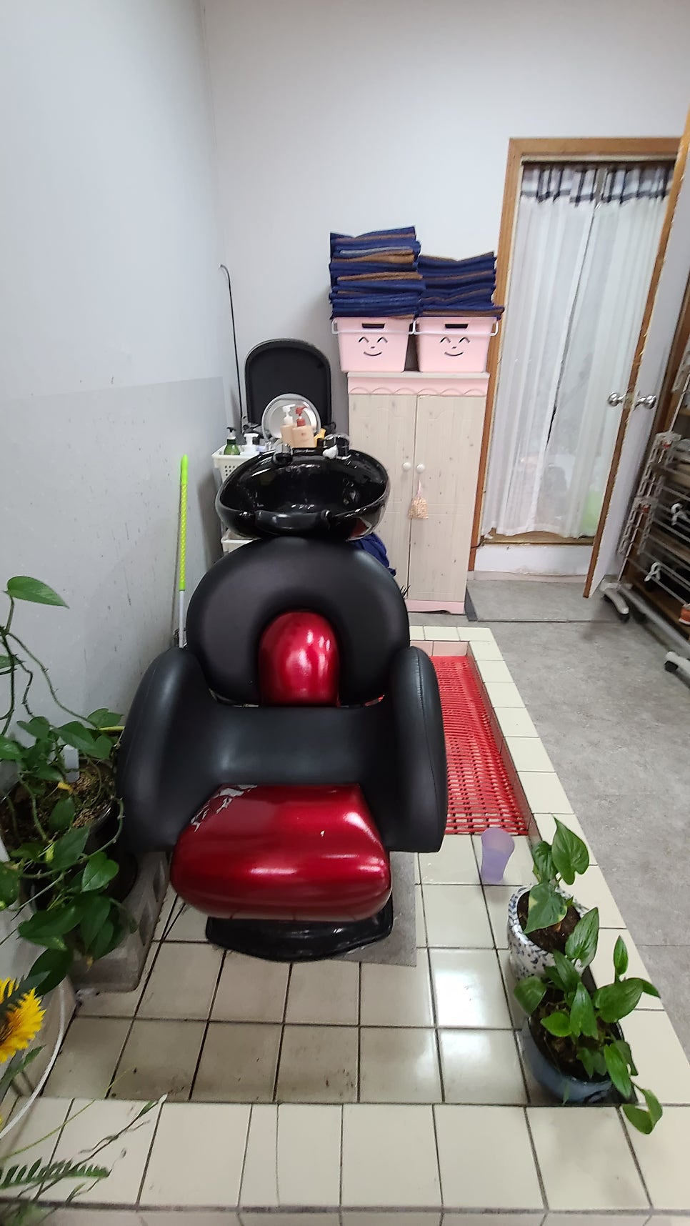 가위소리헤어 이미지