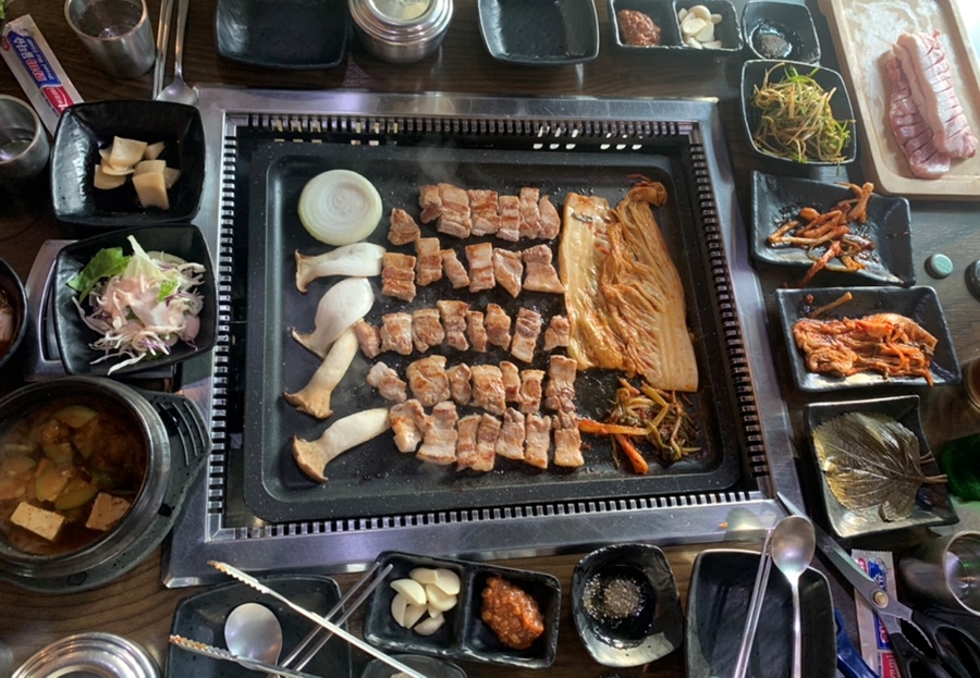 큰손김치삼겹살 이미지