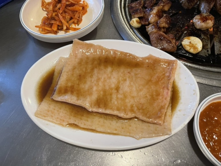 왕손주먹구이 이미지