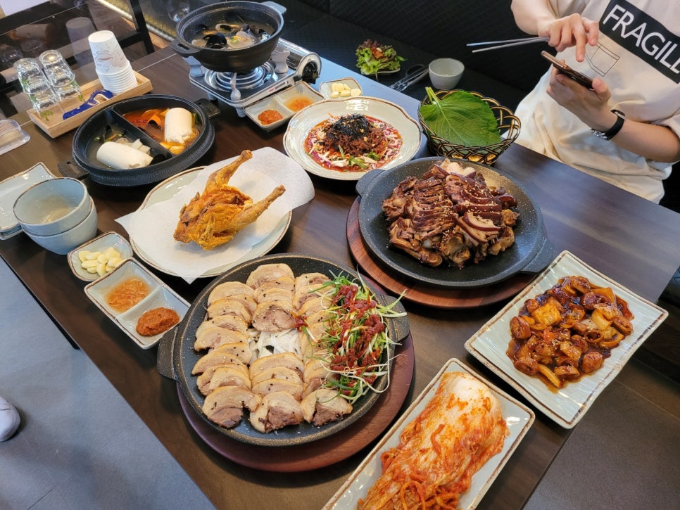 와우족발통닭 이미지
