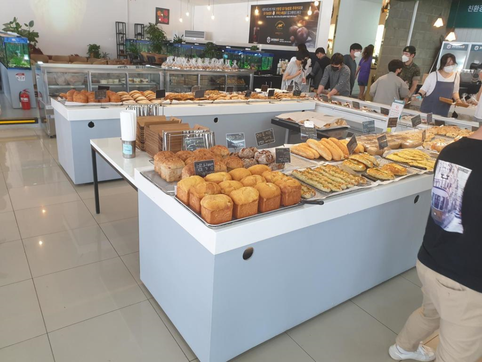 커피빵공장 이미지