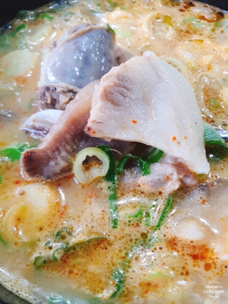 삼거리 사골 순대국 이미지