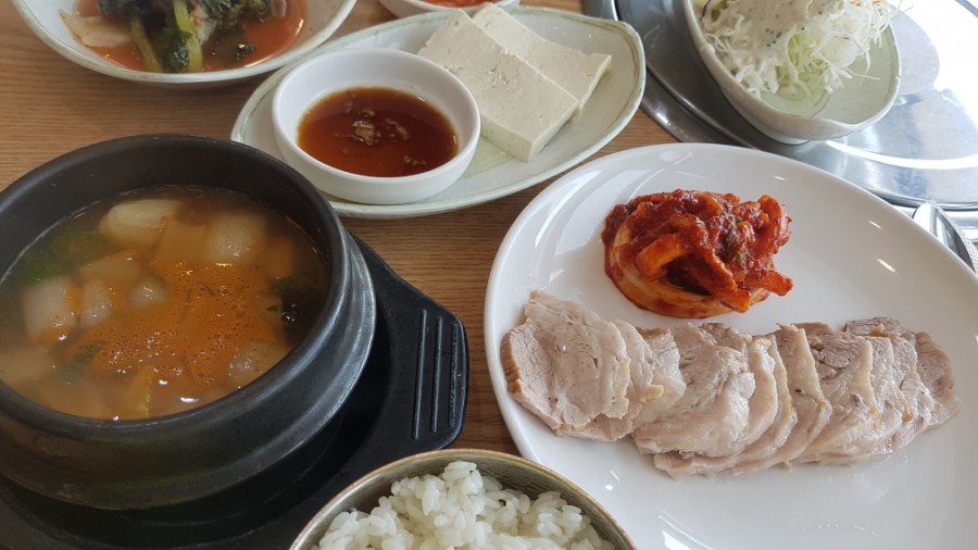 먹보보쌈 이미지
