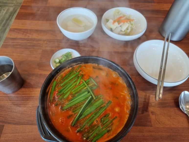 호수매운탕 이미지