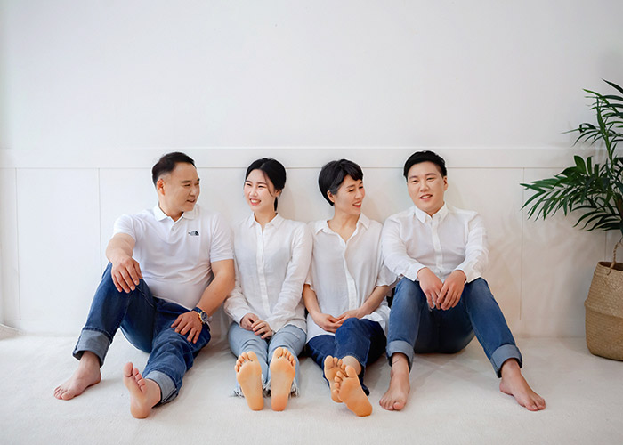 사월의레나 이미지