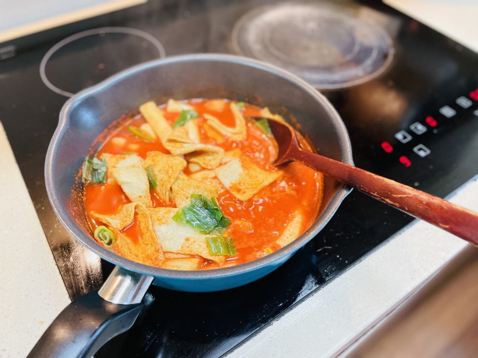 응큼떡볶이 이미지