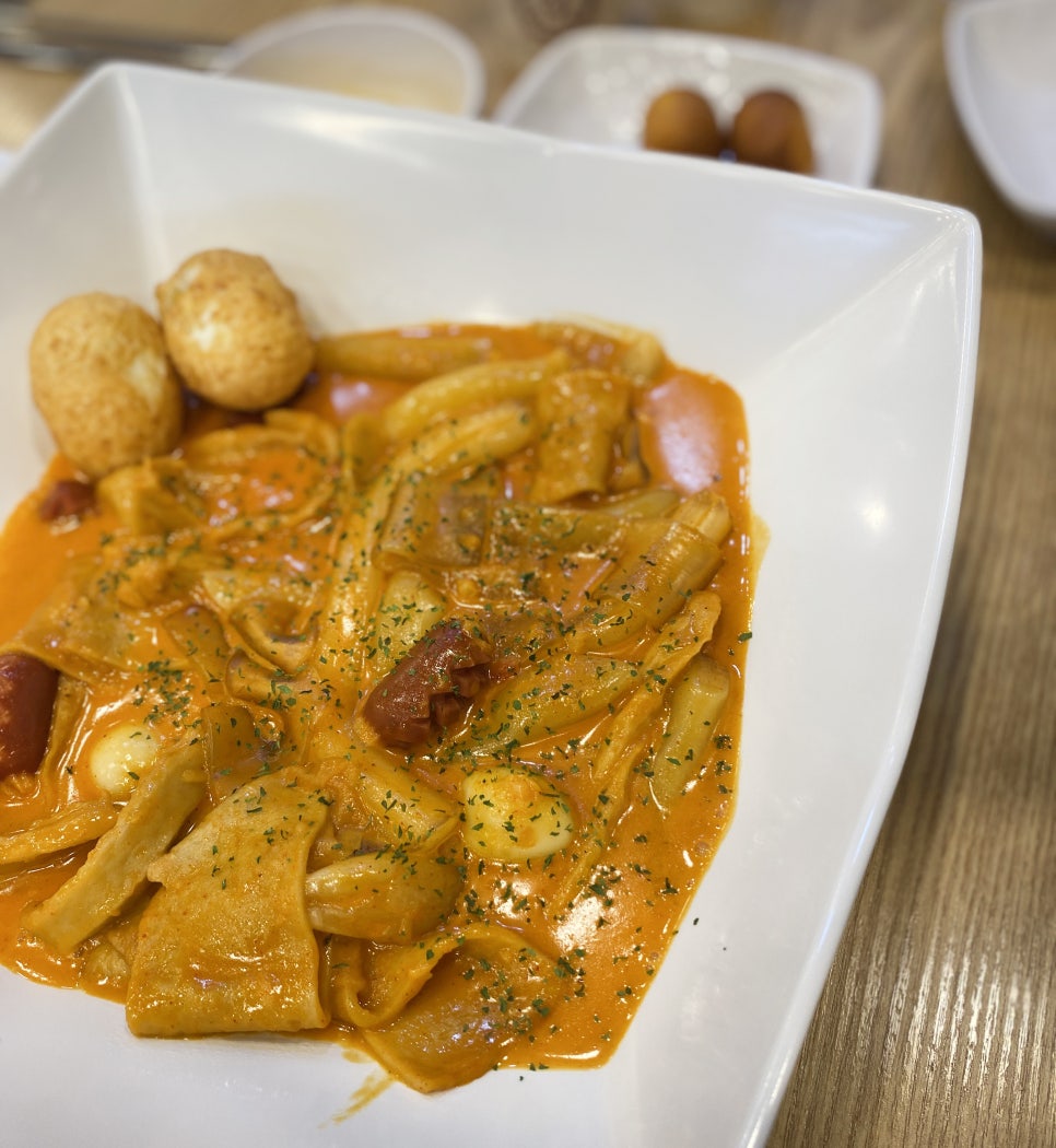벌떡떡볶이 이미지