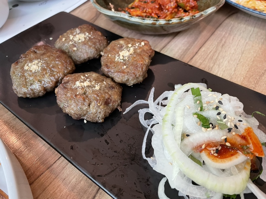 연지한정식 이미지
