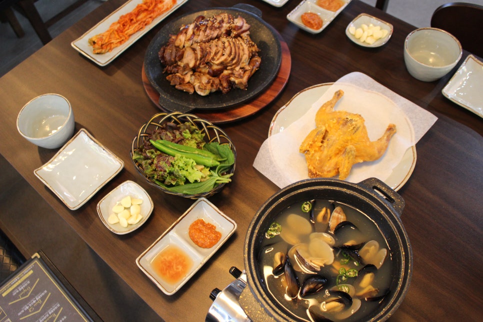 임창정 모서리족발 블랙 이미지