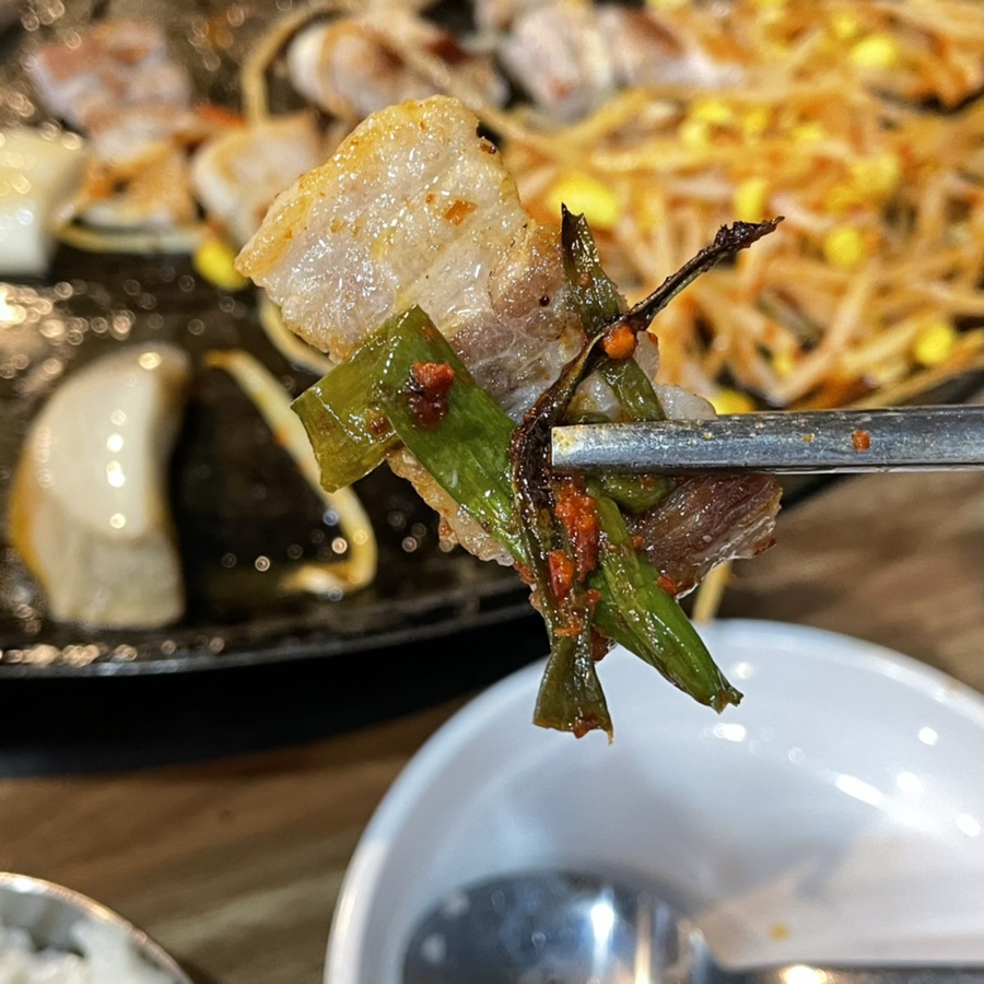 빨리와솥뚜껑삼겹살 이미지
