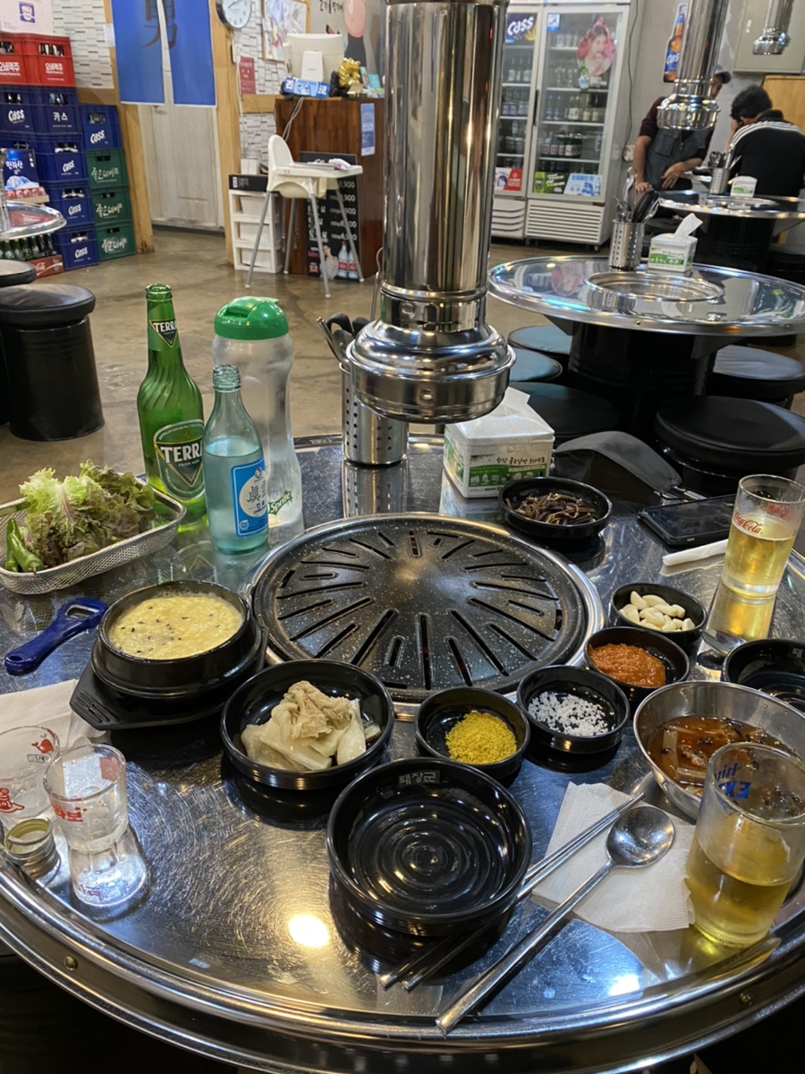 퇘장군 이미지