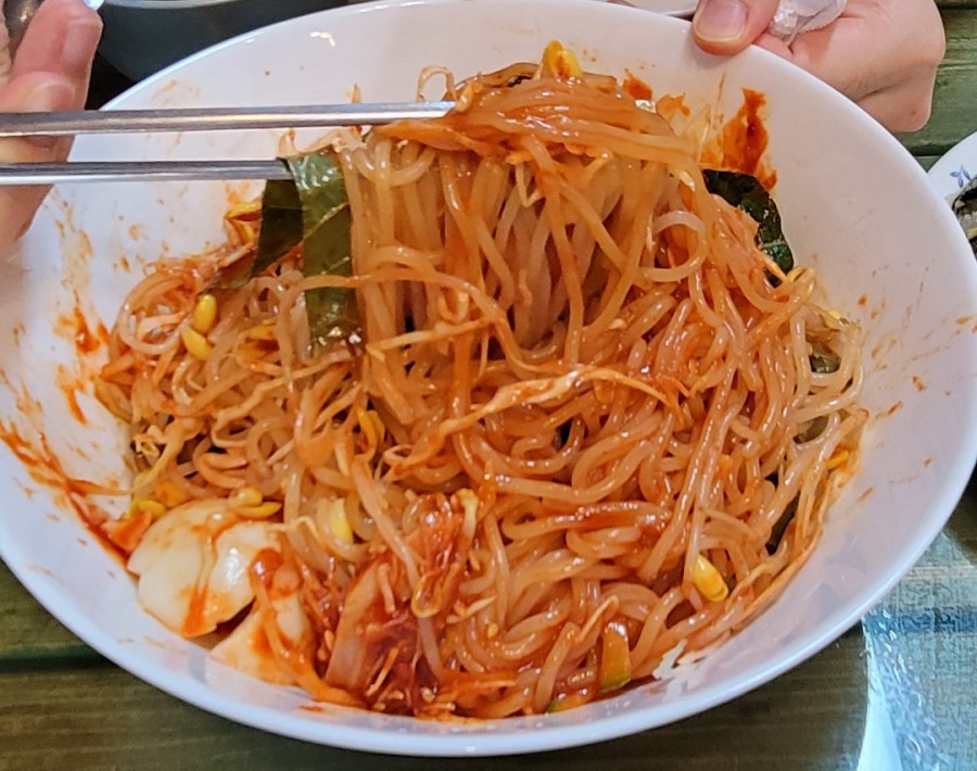 짠지계란말이김밥 이미지