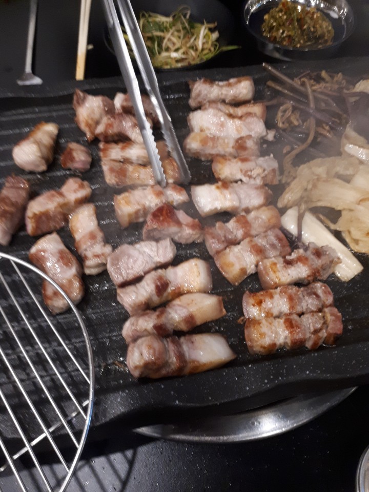 참맛한우흑돈 이미지