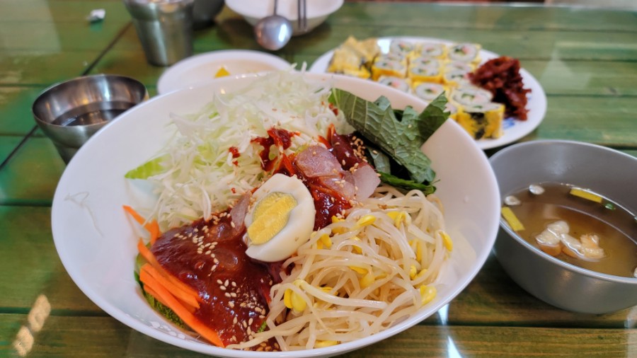 짠지계란말이김밥 이미지