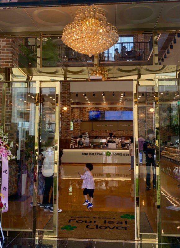 카페클로버 이미지