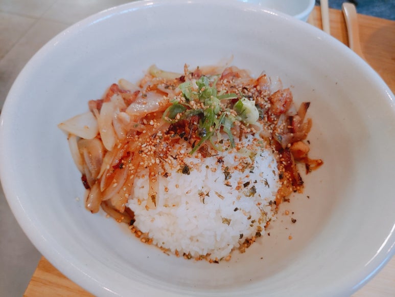 곰초밥 이미지