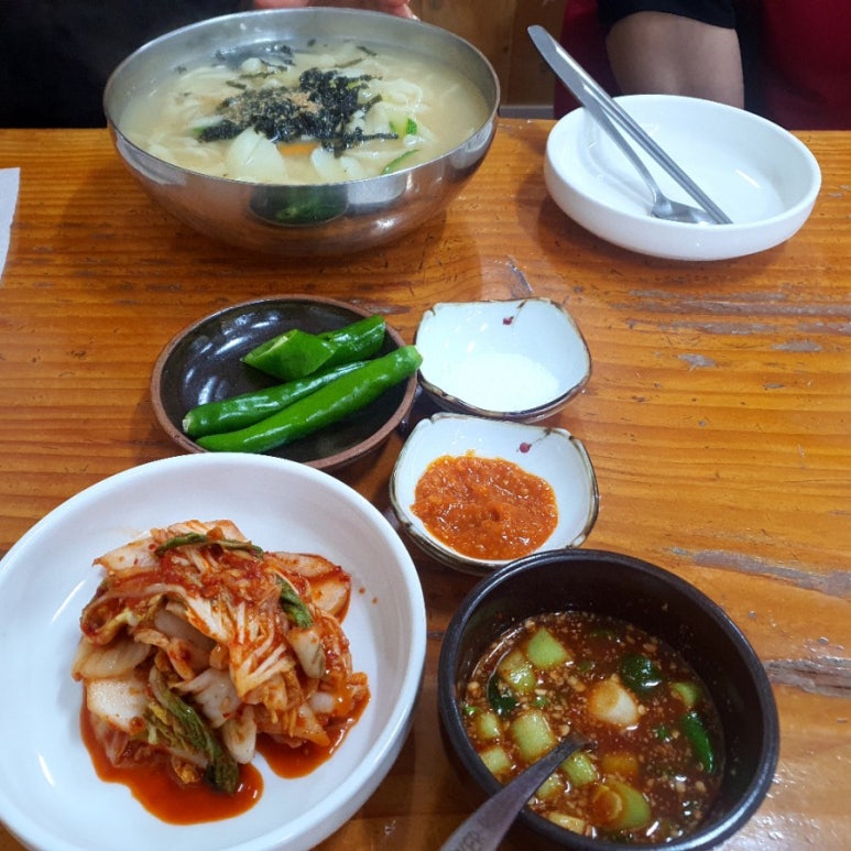 장모님칼국수 이미지