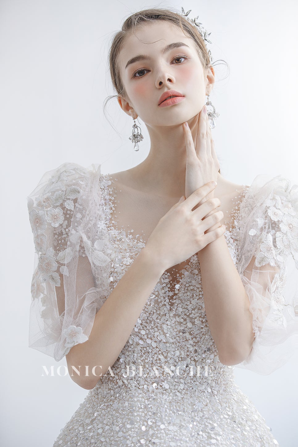 모니카블랑쉬 이미지