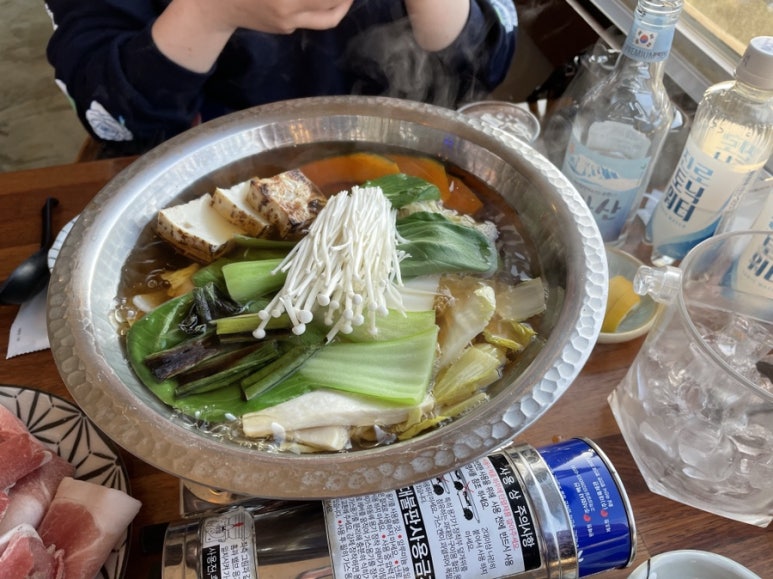 우미노식탁 이미지