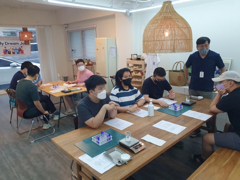 홀로닉아로마 이미지
