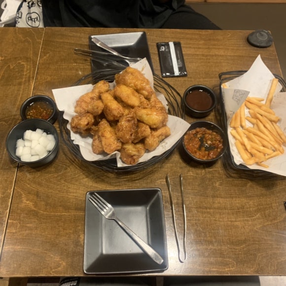 교촌치킨 율량점 이미지