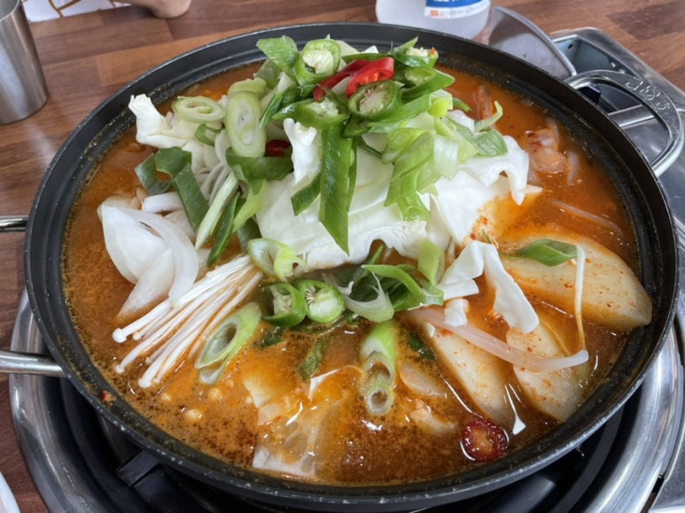백봉국물닭갈비 이미지