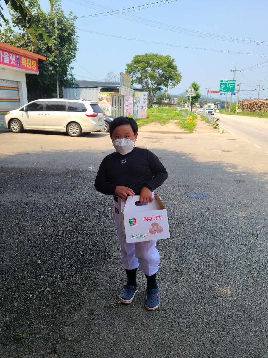 동팔이네 이미지