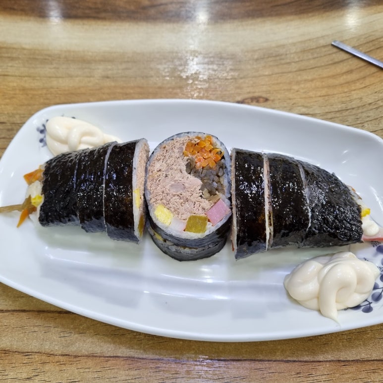 이공김밥 이미지