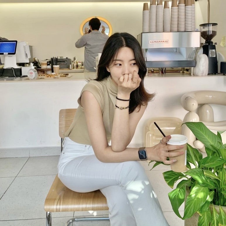 세컨드무드 이미지