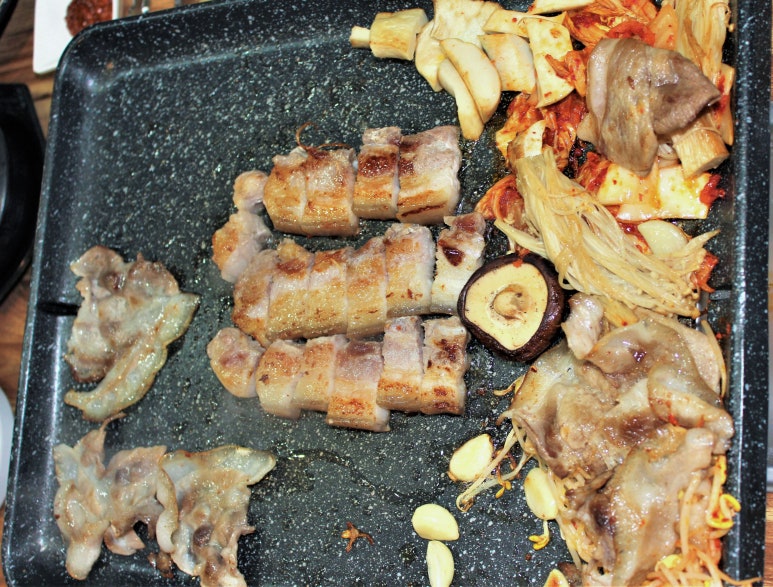 중앙돼지 이미지