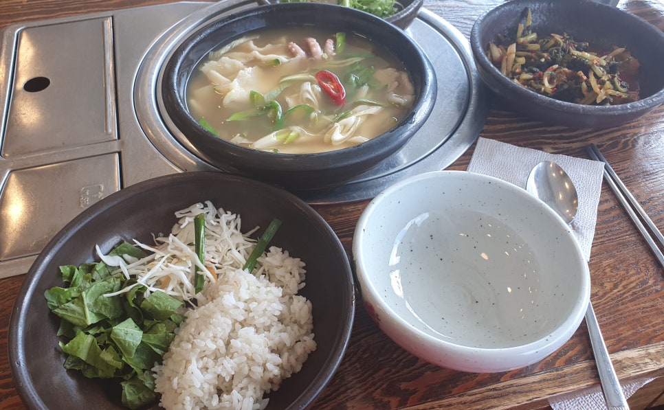 첫눈에찜닭&안동하회탈찜닭 이미지