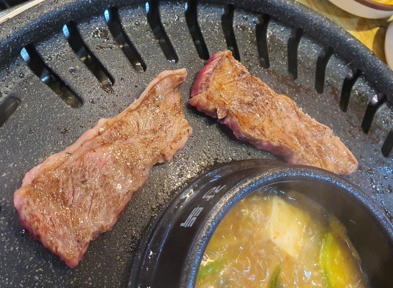 보리돈생고기 이미지