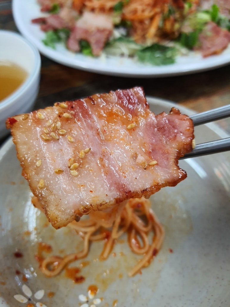 돈대비빔국수 이미지