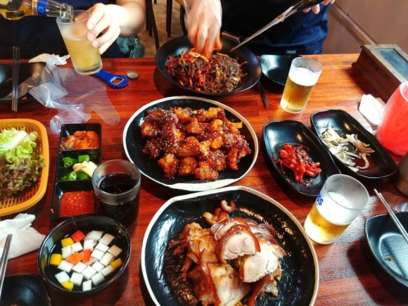 투접시족발 이미지