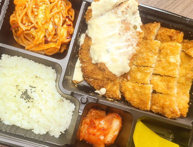 배터지는생돈까스 이미지