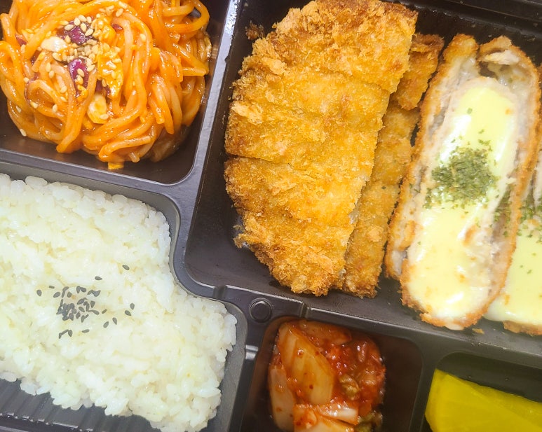 배터지는생돈까스 이미지