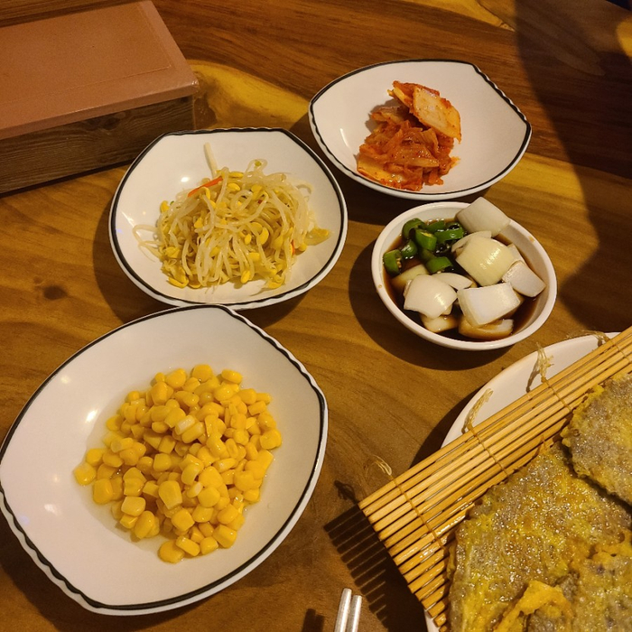 산수유파전빈대떡 이미지