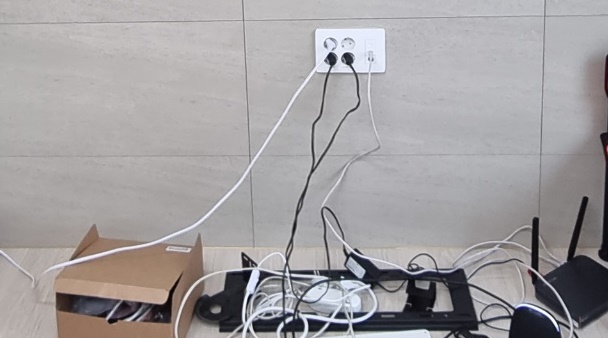 벽걸이TV설치벽걸이티비히어로 이미지