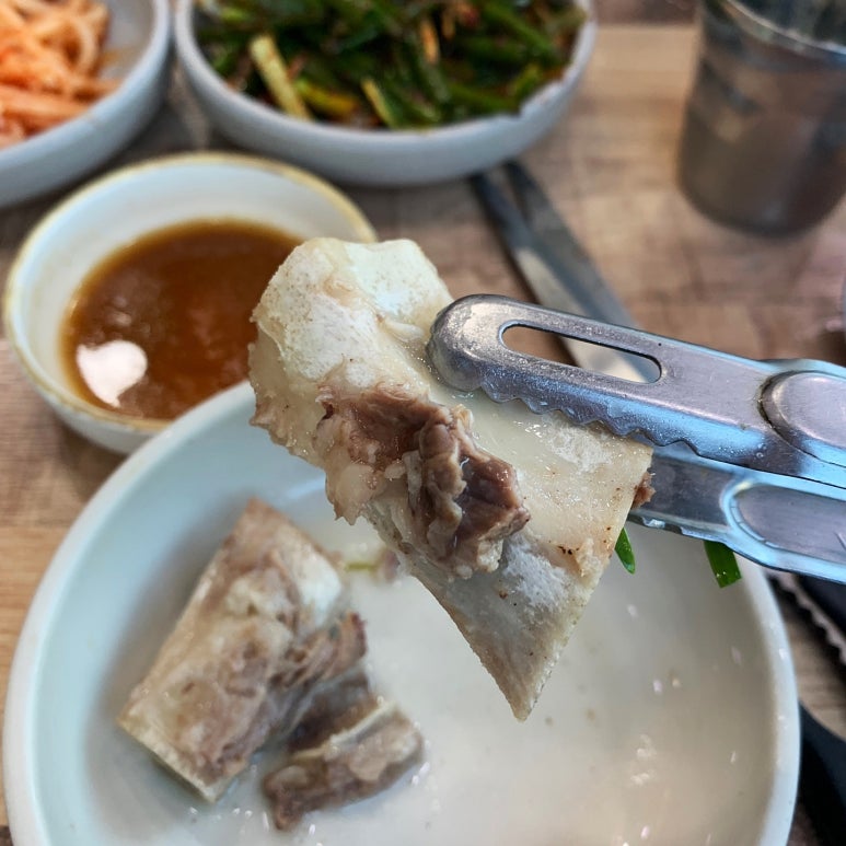 24시돌솥밥설렁탕 이미지