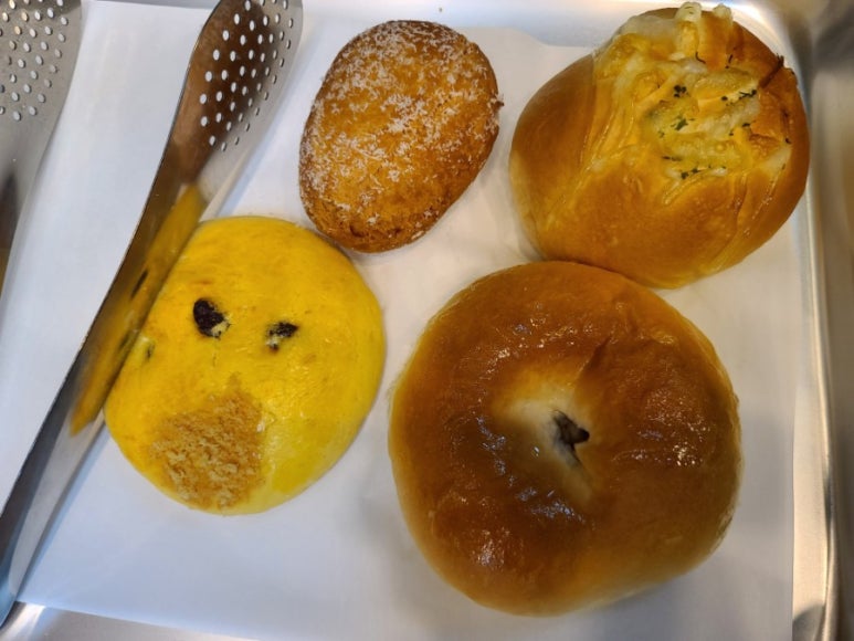 빵모아베이커리 이미지