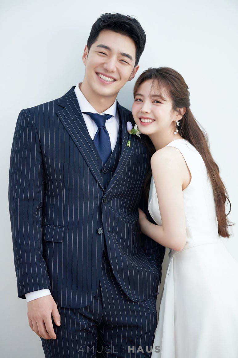 어뮤즈데이 이미지