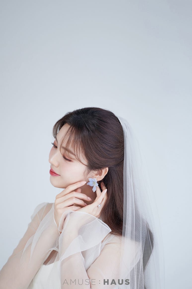 어뮤즈데이 이미지
