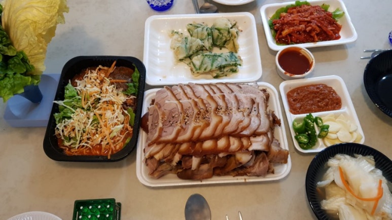 찬누리보쌈족발 이미지