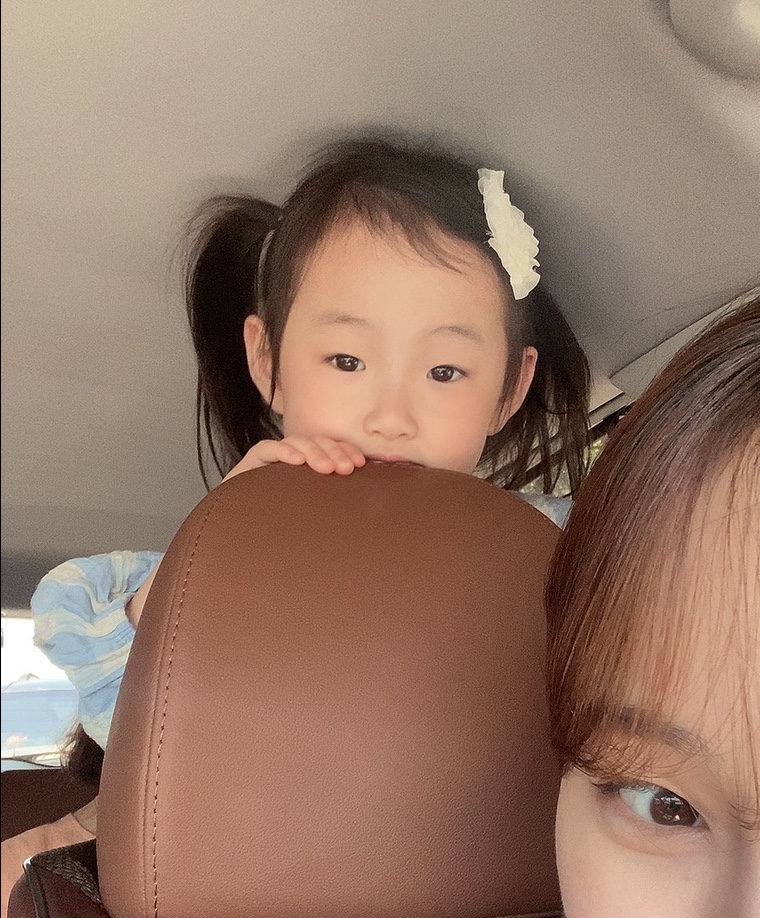 아자자치킨 이미지
