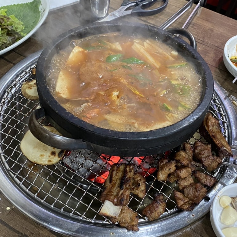 황돈참숯갈비 이미지