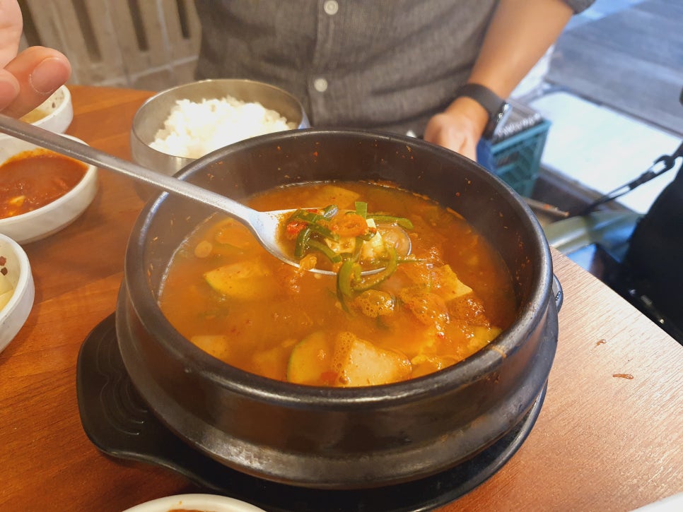 성서아나고꼼장어 이미지