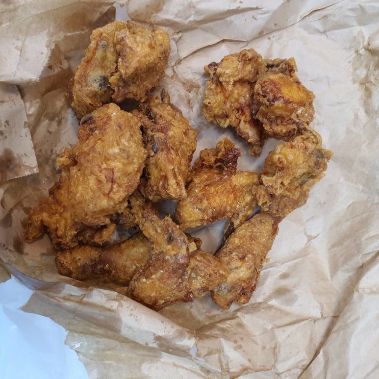 담아치킨 이미지