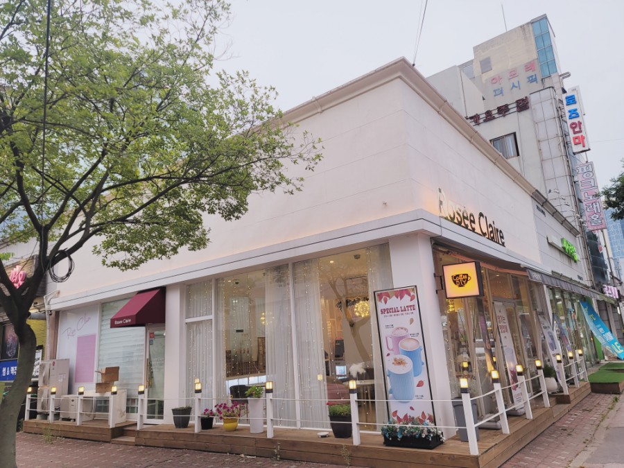 카페로제끌레르 이미지